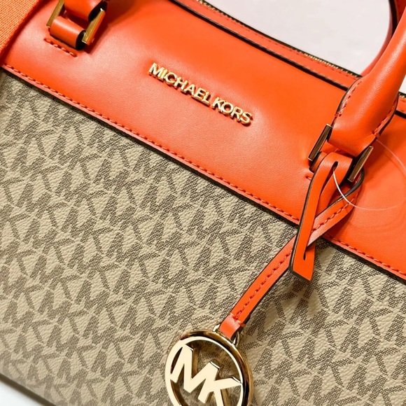 Michael Kors MK Jet Set Travel Medium Duffle Bag Satchel Poppy Orange Sand MK - Picture 9 of 14